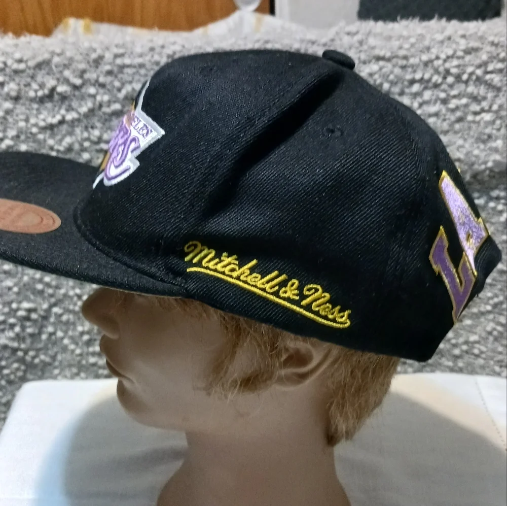 Los Angeles Lakers Mitchell Ness Black SnapBack Hat -